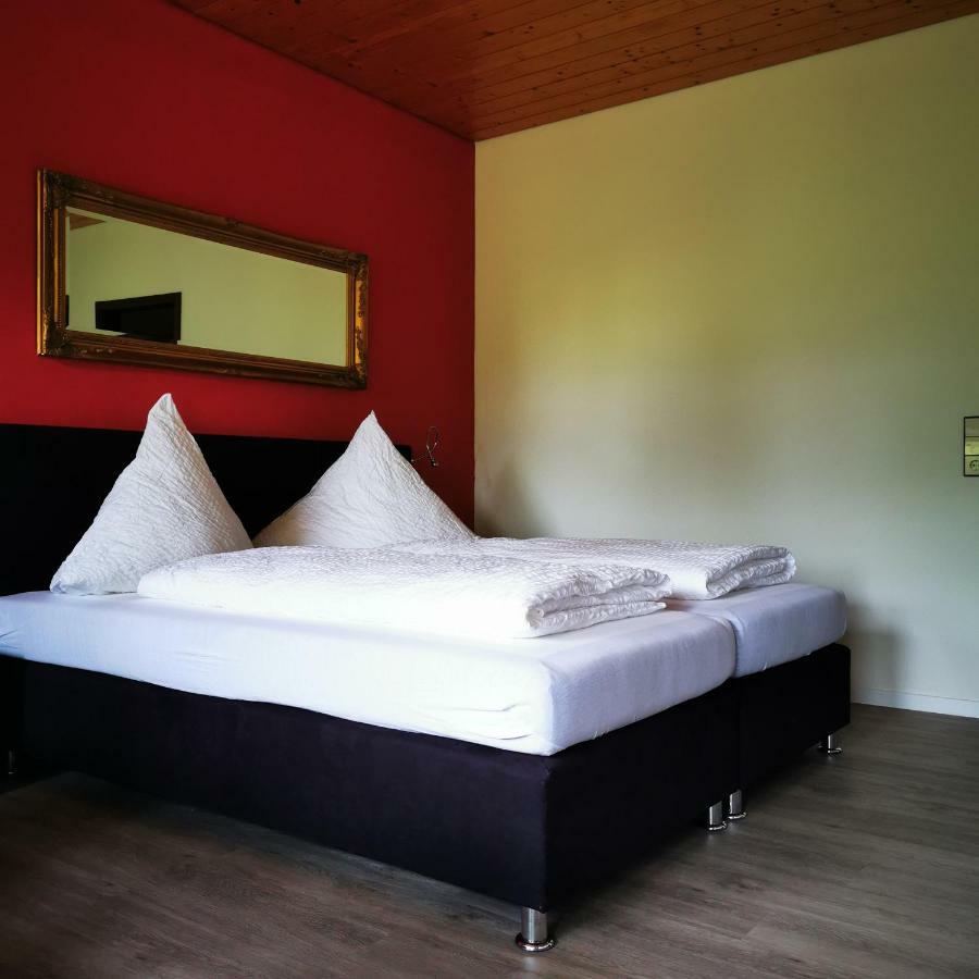 Schwarzwaldgasthof Hotel Hirschen Ibach ภายนอก รูปภาพ